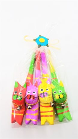 Colorful Hand Paint Wood Cat Figurine Set