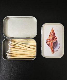 Netherlands Silver Matches Tin (Random Matches Color)
